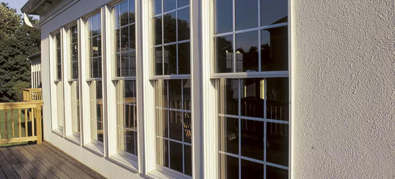 Home Window Glass Repair in Hallandale Beach, FL