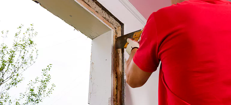Residential Accordion Door Repair in Hallandale Beach, FL