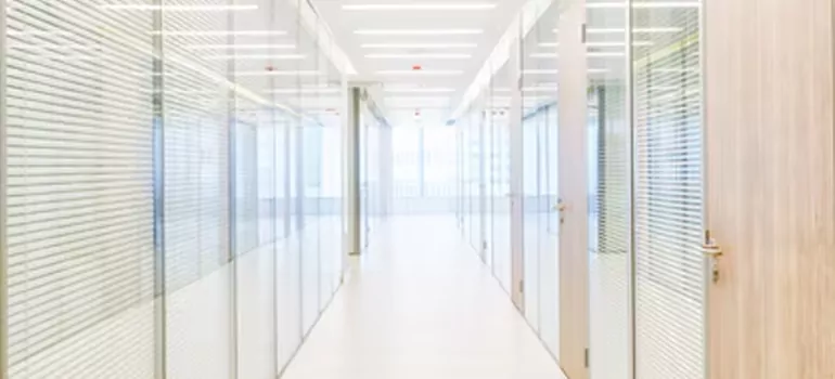 Frosted Glass Windows Replacement in Hallandale Beach, FL